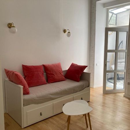 Maria With Little Hang Out Place بودابست المظهر الخارجي الصورة